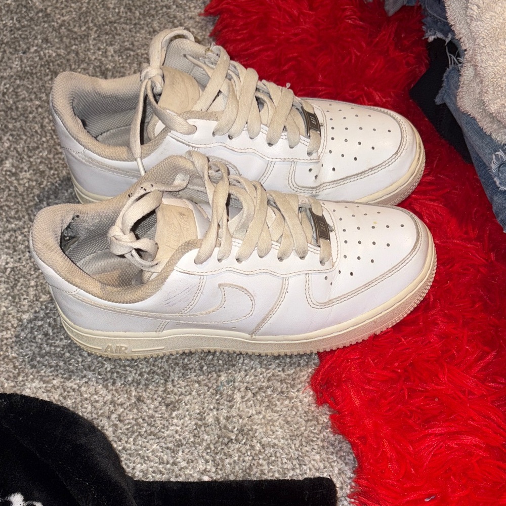 Nike Air Force 1 White Sneakers